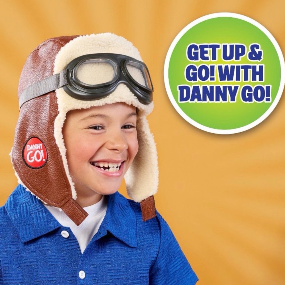 Brand New Danny Go Brown Aviator Hat with Goggles